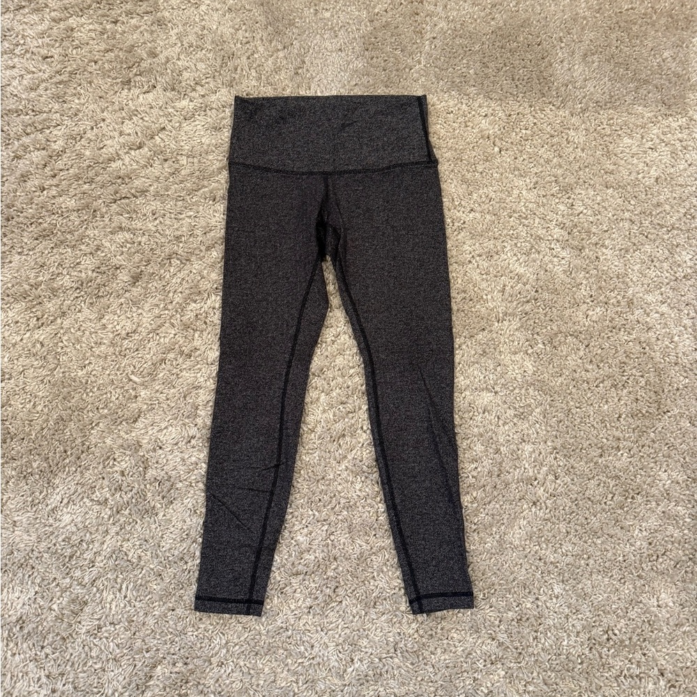 Lululemon High-Wasted Wunder Under 28”